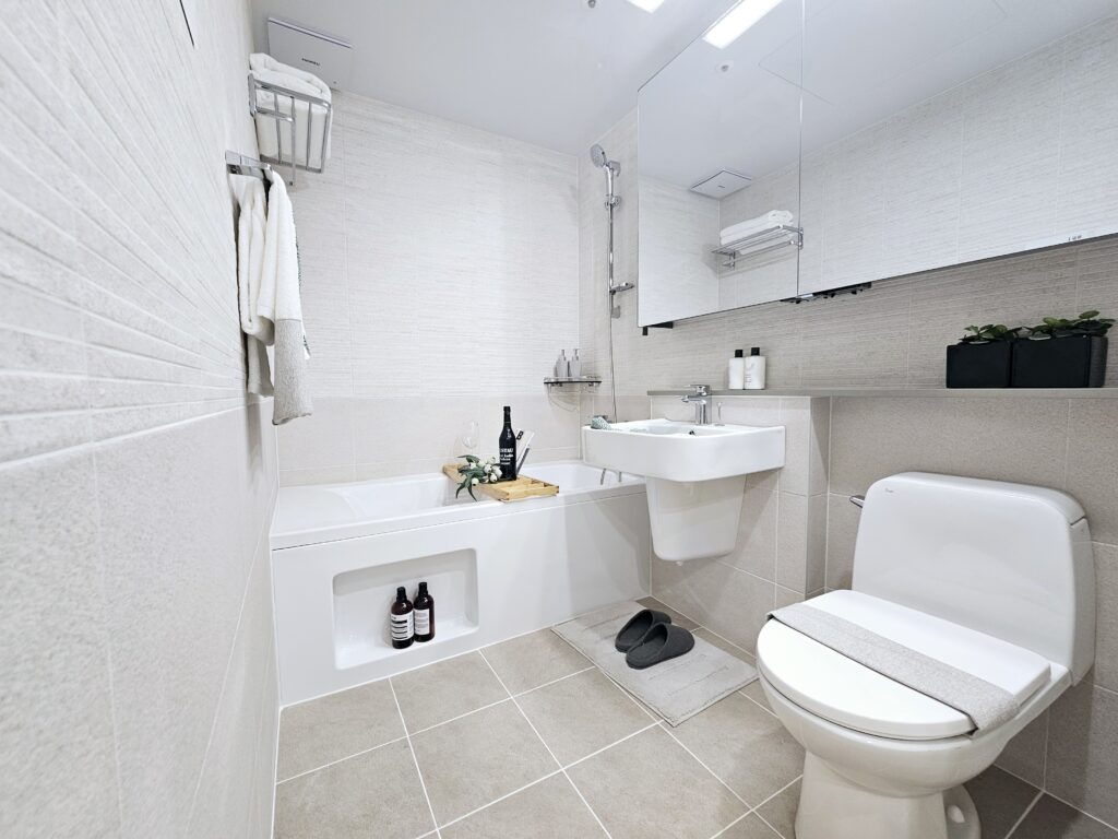 상도 푸르지오 클라베뉴 89B 타입 욕실 1